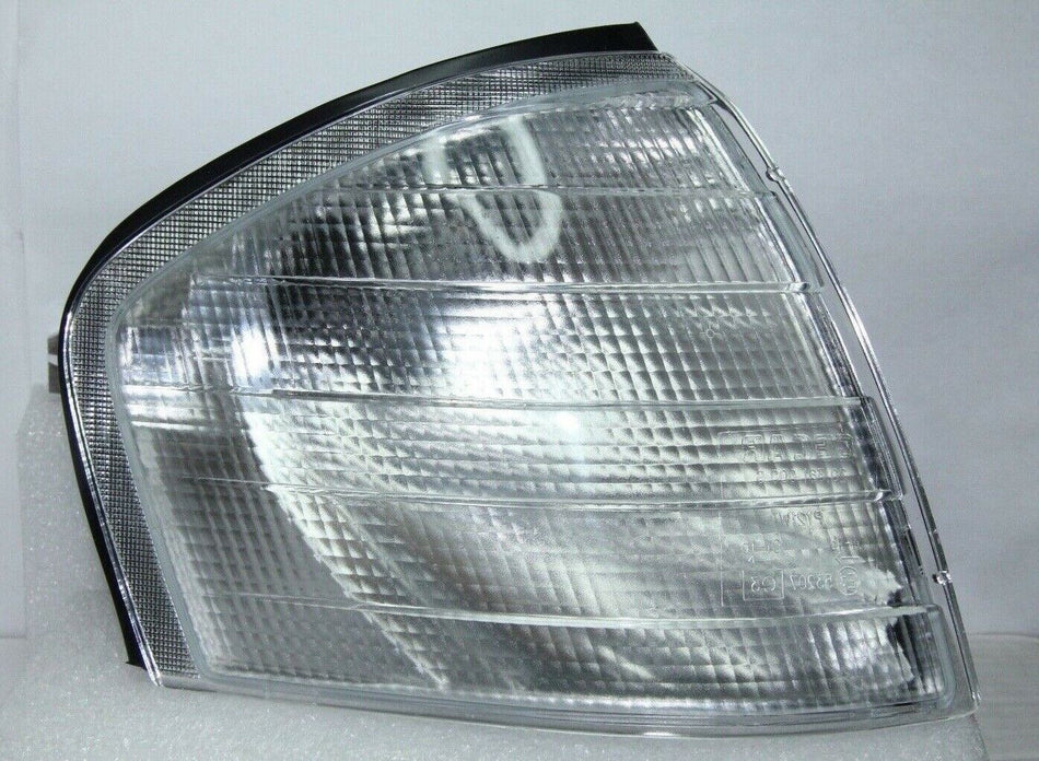 MERCEDES C CLASS W202 1993-2001 FRONT RIGHT INDICATOR CLEAR SIDE O/S BRAND NEW