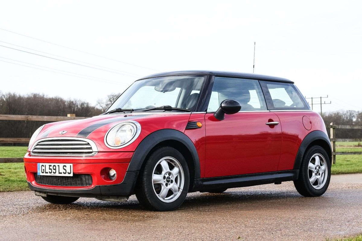 2009 Mini Cooper 1.6 - LOW 58K MILES - RED - FSH - PARKING SENSORS