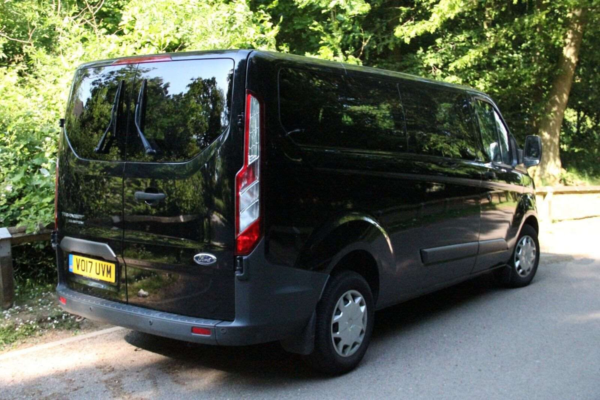 2017 Ford Transit Custom 9 SEATS MPV Diesel ULEZ only 79k miles FSH FULLY LOADED