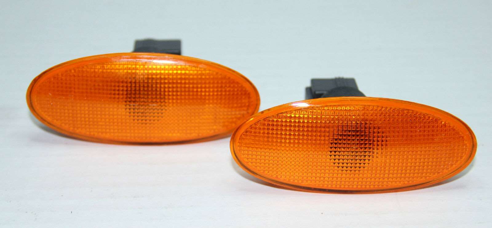 2 x FIAT PUNTO 176 (1993-99) SIDE REPEATER INDICATOR LAMP KIT PAIR BRAND NEW