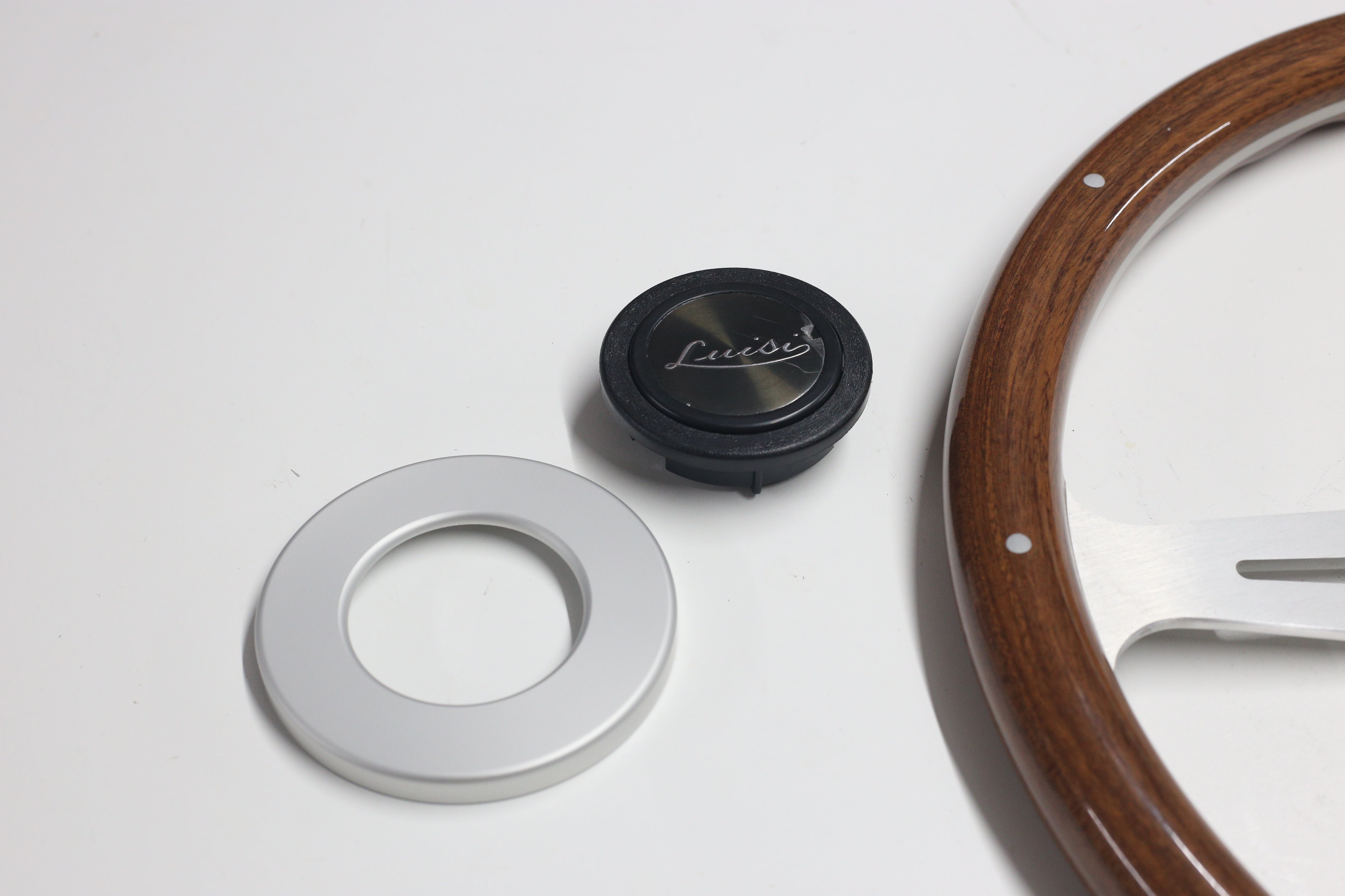 Classic Luisi Wood Steering Wheel Riveted 370mm 14.55 Inch Classic