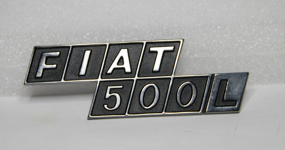 KLASSISCHES FIAT 500 L Lusso-EMBLEM AUS METALL - NAGELNEU - HÖCHSTE QUALITÄT