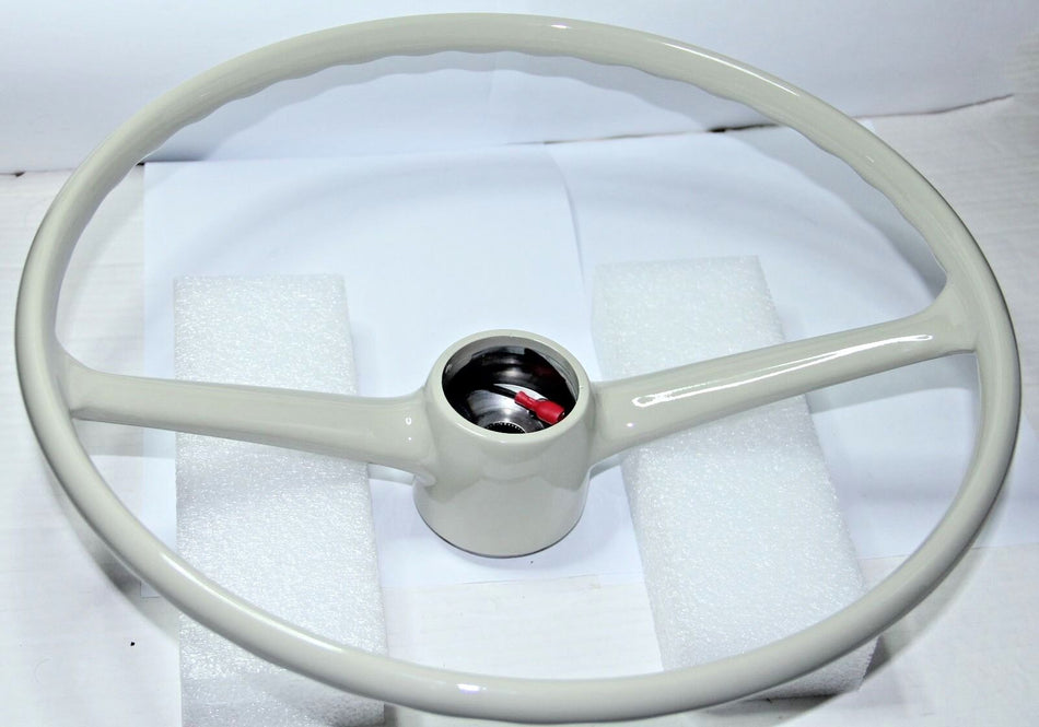 CLASSIC FIAT 500 F ROUND SPEEDO STEERING WHEEL WHITE BRAND NEW