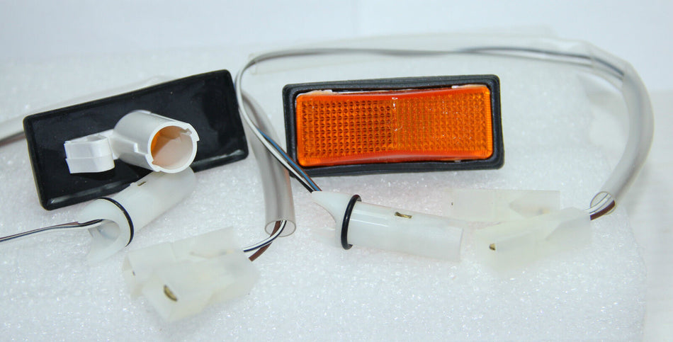 CLASSIC FIAT UNO REGATA RITMO 89> PAIR OF SIDE REPEATER INDICATOR LENSES ORANGE