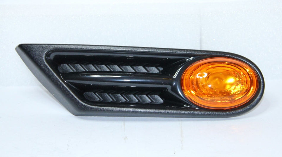 OEM BMW MINI R56 R57 ORANGE RIGHT SIDE INDICATOR REPEATER SCUTTLE TRIM BLINKERS