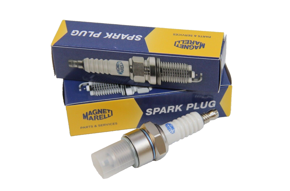 2x Magneti Marelli Spark Plugs For Classic Fiat 500 (1957-75) Fiat 126 NOT Bis