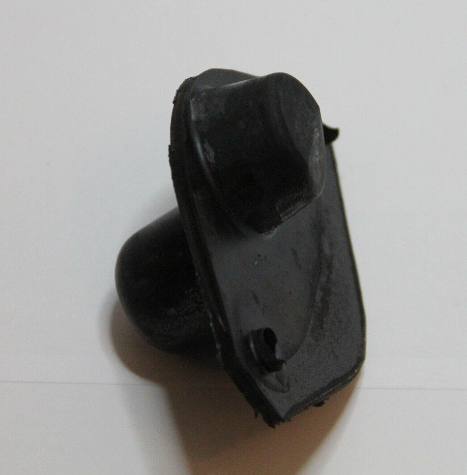 CLASSIC FIAT 500 D F L ENGINE MOUNT RUBBER MOUNTING SUPPORT BRAND NEW